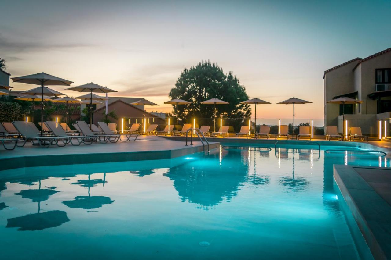 Dream Village Hersonissos  Esterno foto